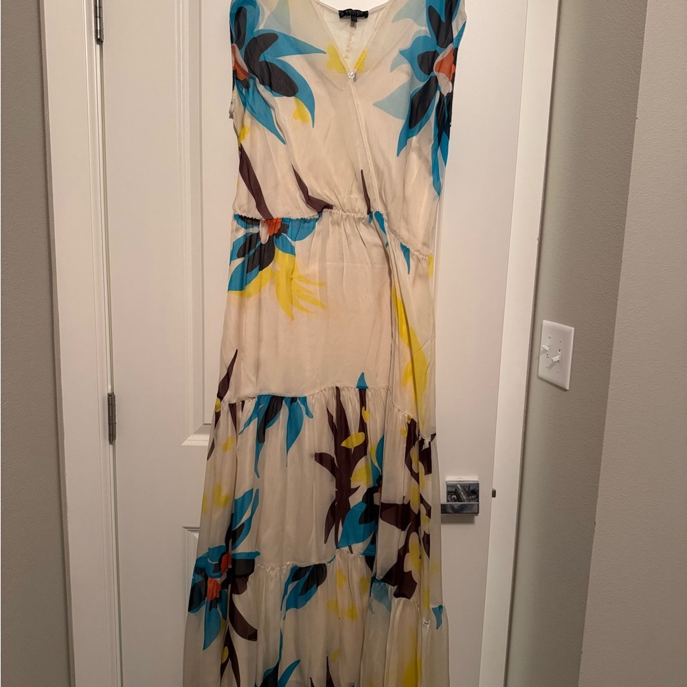 Floral Sleeveless Maxi Dress